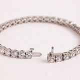 THE WIMBLEDON 10CT TENNIS BRACELET